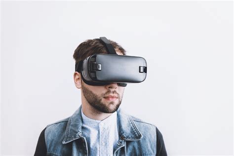 VR Gözlük Nedir? Sanal Gerçeklik Hakkında Bilmeniz Gerekenler